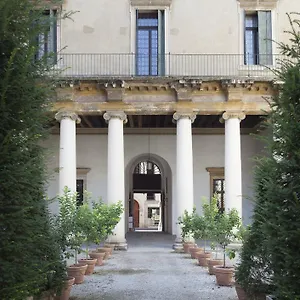 Palazzo Valmarana Braga Italien
