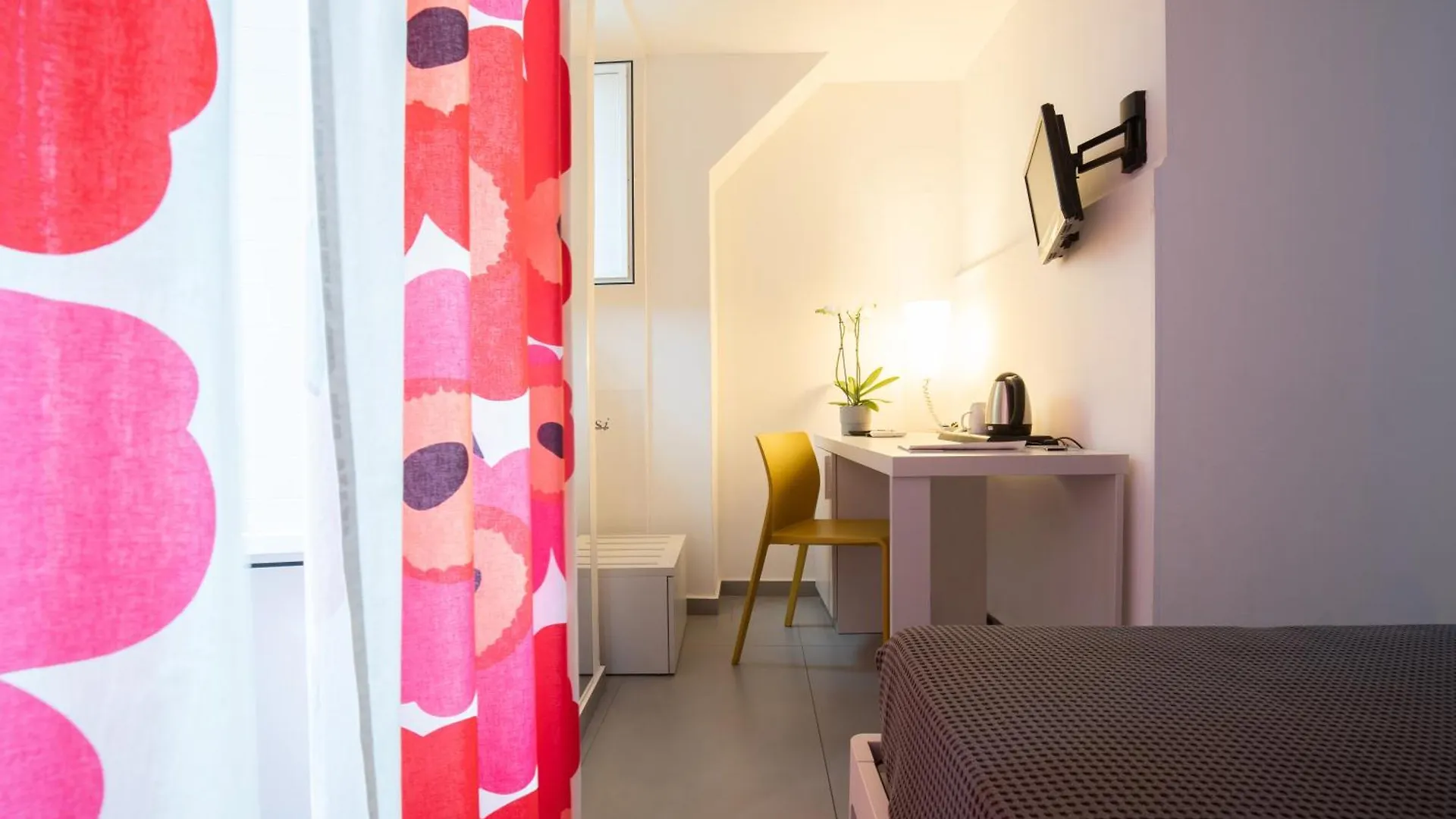 Suite Inn Κατάνια Πανσιόν