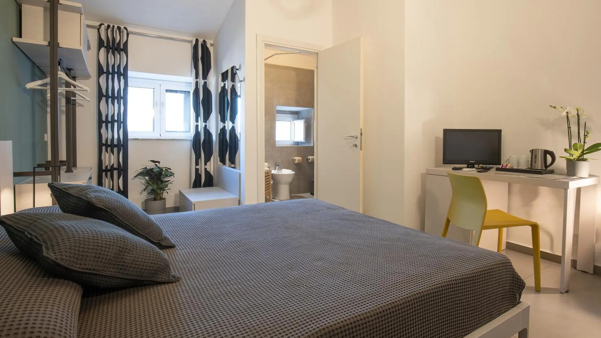 Πανσιόν Suite Inn Κατάνια
